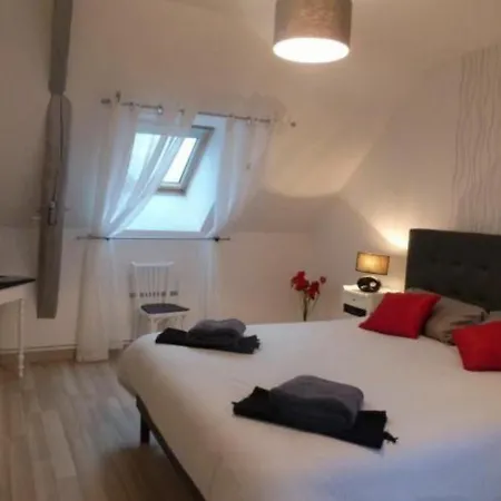 Fermette Renovee Avec Terrasse, Internet Et Garage Pres De - Fr-1-410-212 度假居 Vallon-sur-Gee